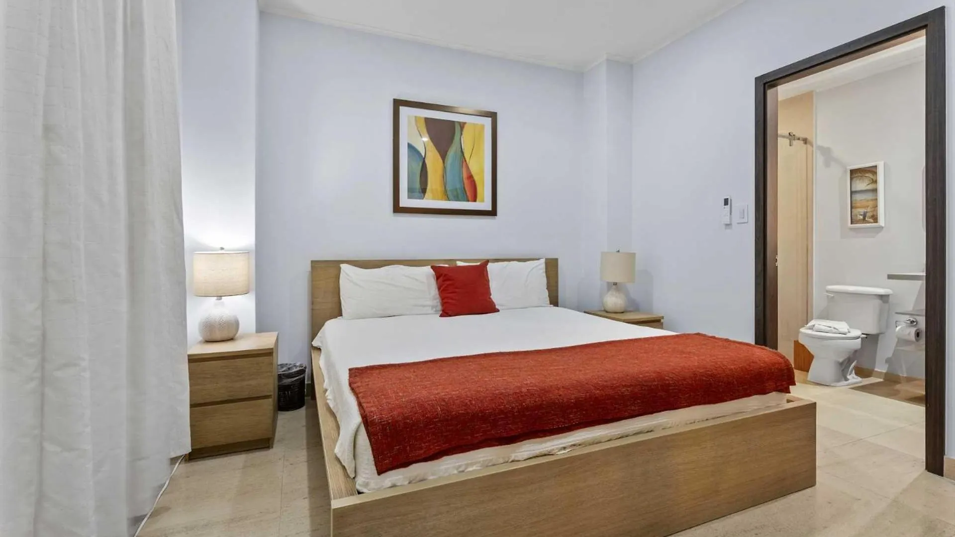 Eagle Beach - Cozy Executive 1Br Condo - Lv102 팜비치 펜션